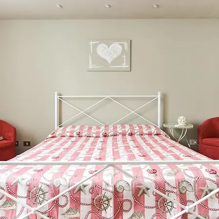 Apartment Piazza Del Popolo Rom